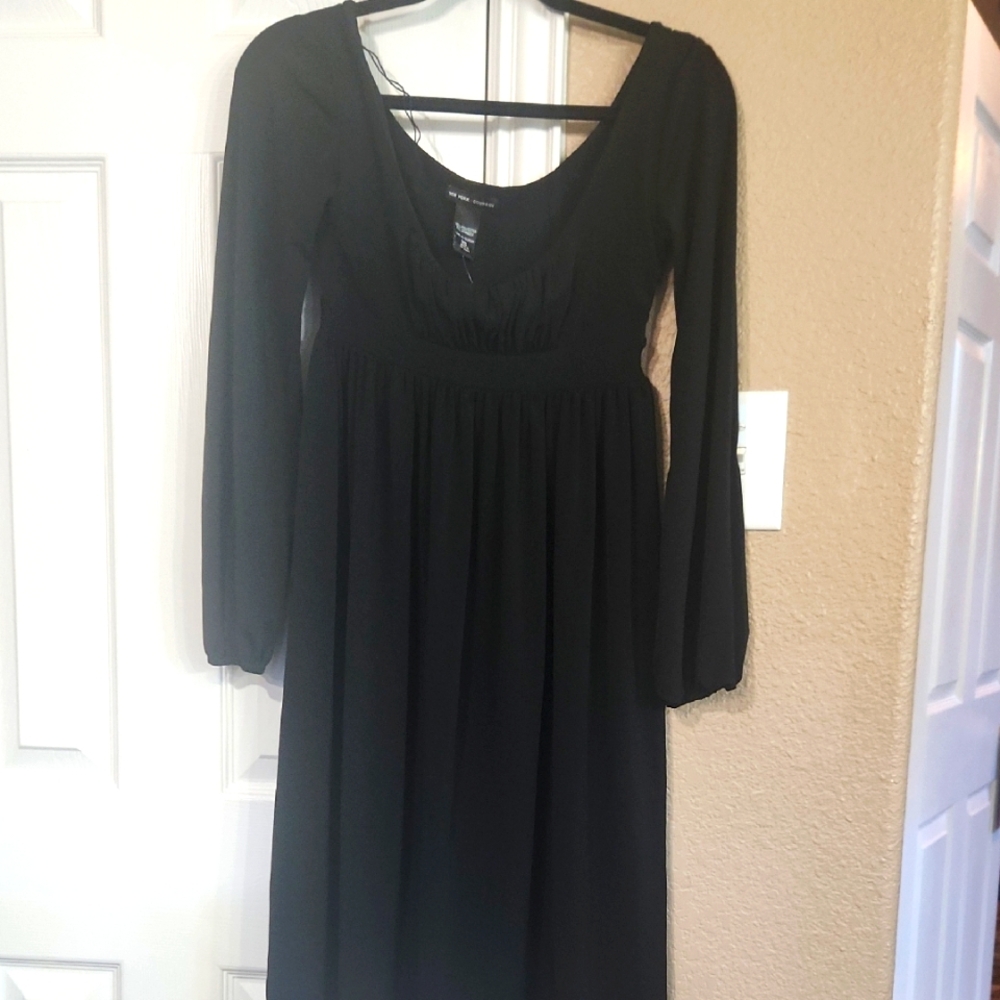 NEW YORK AND COMPANY Elegant Black Long Sleeve Dress